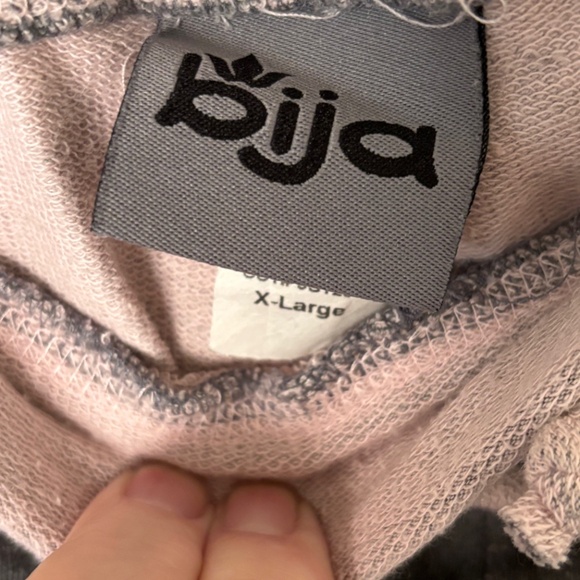 Bija Flare Sweatpants in Gray & Pale Pink - XL - Picture 7 of 9